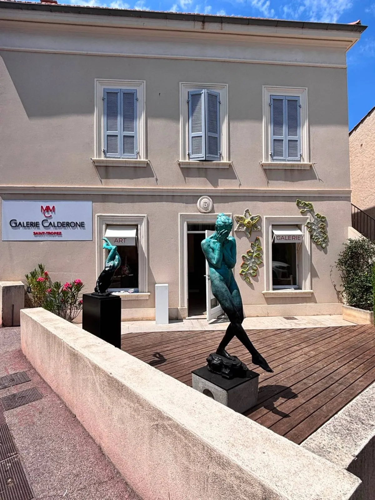 Accrochage d'été, Saint-Tropez, Galerie Calderone