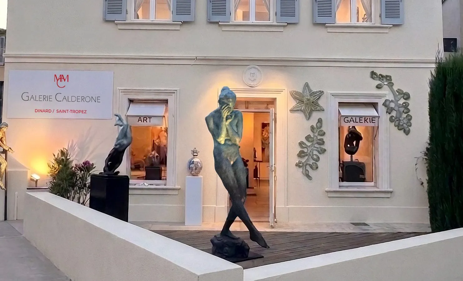 Accrochage d'été, Saint-Tropez, Galerie Calderone
