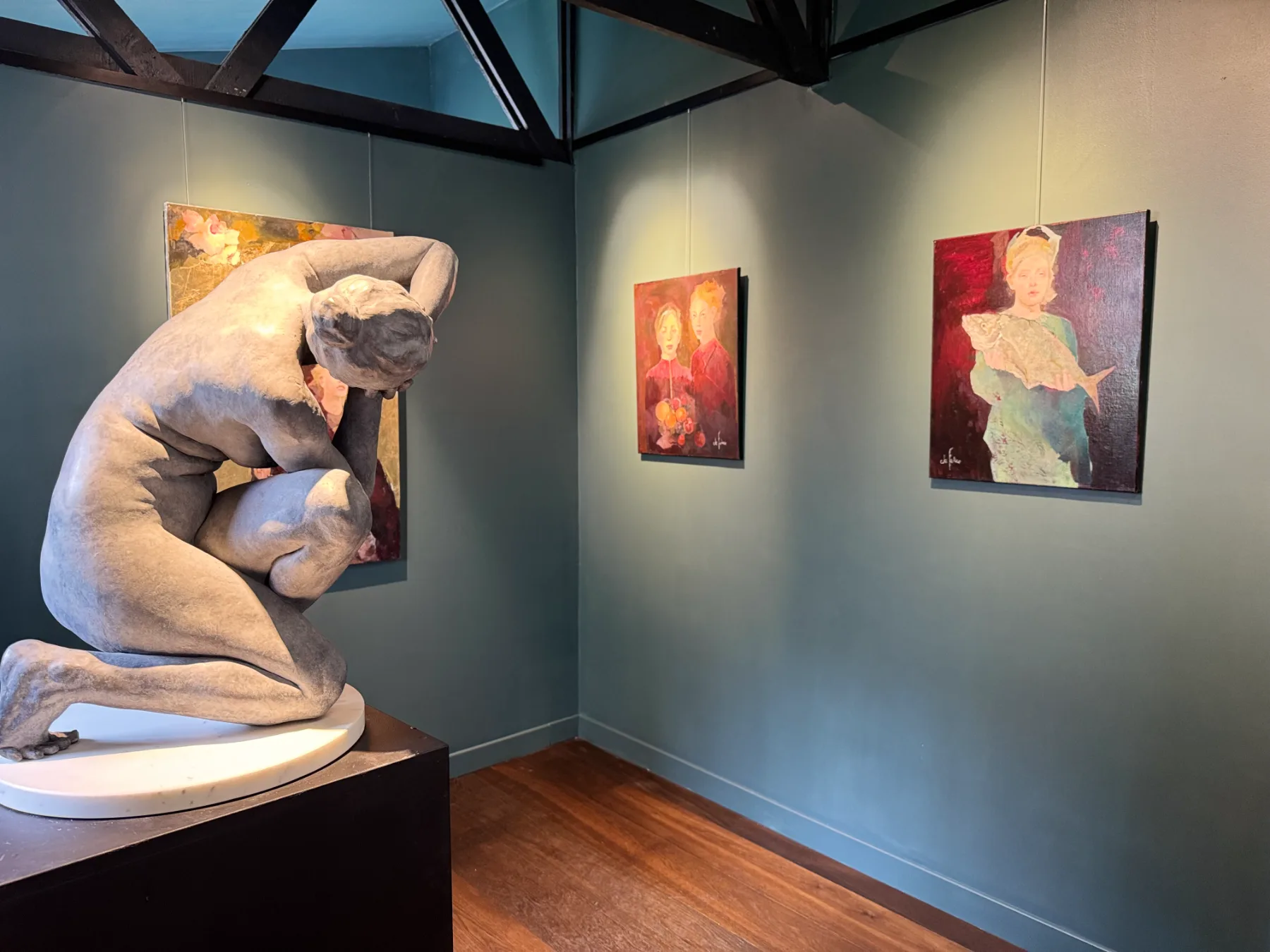 The gallery's main room, 20 rue Levavasseur in Dinard